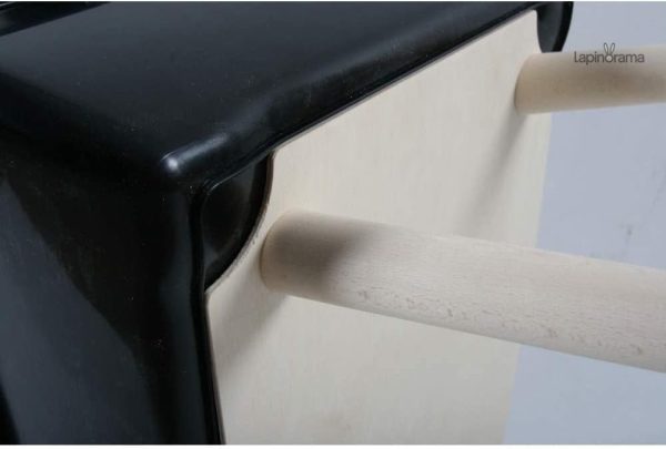 Cage surélevée pour lapin, design fonctionnel et spacieux