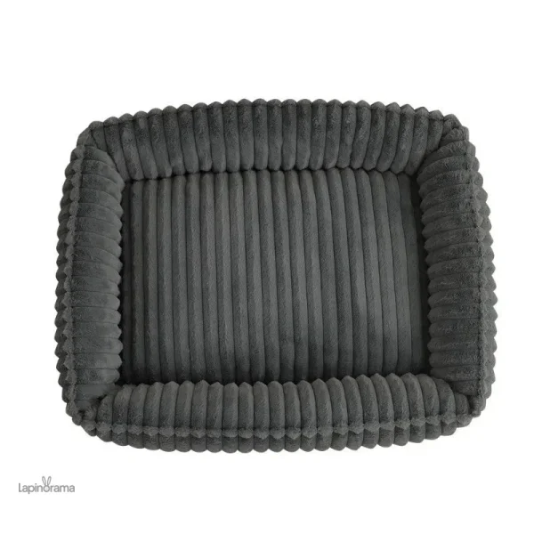 Coussin moelleux pour le bien-être des lapins dans leur espace