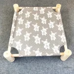 Lit Lapin en bois, parfait pour la chambre d'enfant