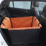 Lit enfant inspiré d'une voiture lapin amusante